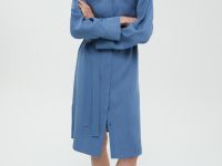 Платье с нагрудными карманами и поясом