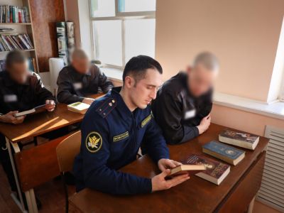 Около 200 книг передала Национальная библиотека в исправительную колонию