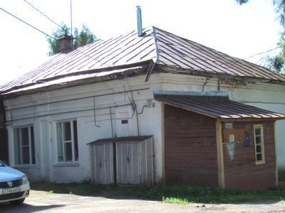 Флигель