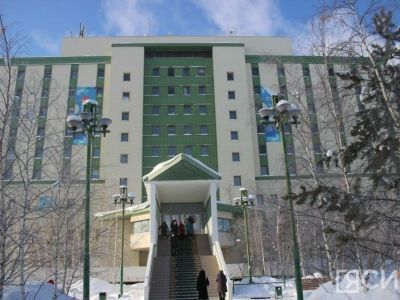 Имя Михаила Николаева присвоено Национальному центру медицины Якутии