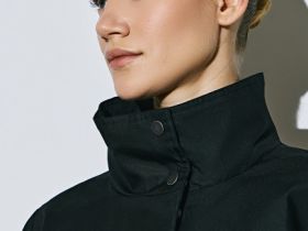 Короткая куртка с воротником-стойкой, Черный