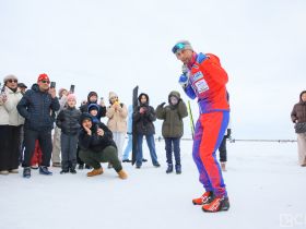 Никита Крюков и Александр Бессмертных провели мастер-класс по лыжным гонкам в Якутске