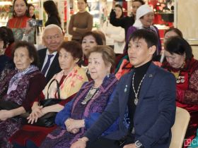 В Якутске открылась выставка-смотр по плетению из конского волоса