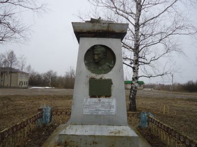 Могила Веденяпина Апполона Васильевича (1801-1872), декабриста