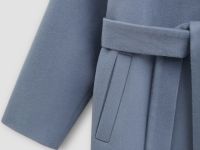 Пальто из шерсти с поясом