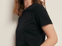 Футболка приталенного силуэта