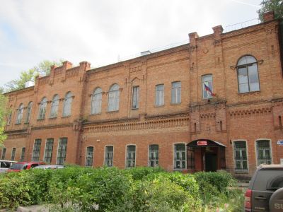 Здание Офицерского клуба Романовской слободы