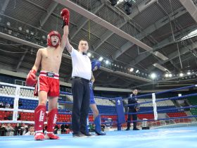 В Якутске стартовали чемпионат и первенство Дальнего Востока по кикбоксингу