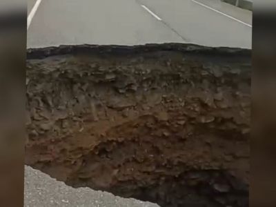 Участок федеральной дороги «Лена» в Амурской области обвалился из-за обильных осадков