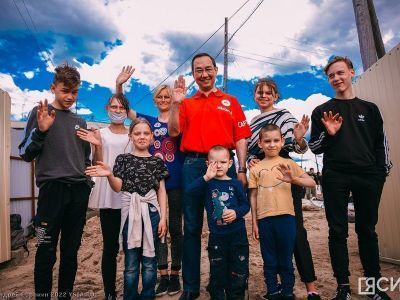 В Якутске многодетной семье построят дом