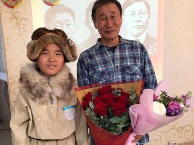 Юкагирский писатель и художник Николай Курилов отмечает 70-летний юбилей