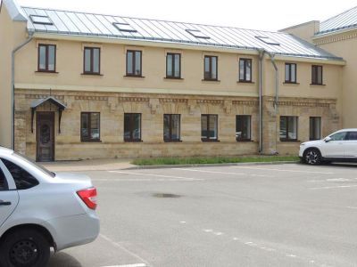 Дворовая постройка