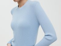 Джемпер приталенного силуэта