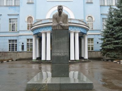 Памятник А.Н. Костякову
