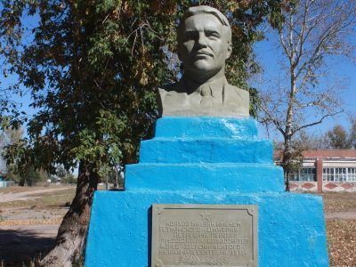 Могила Гетманского Дмитрия Петровича, героя гражданской войны