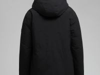 Пуховое пальто с накладными карманами