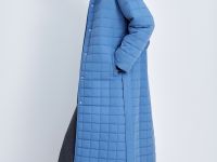 Утепленное пальто с поясом