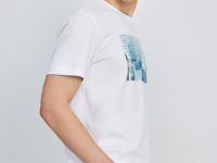 Свободная футболка с принтом