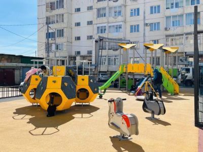 В Якутске начались проверки состояния дворовых территорий