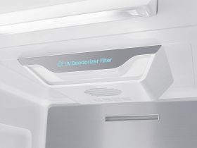 Холодильник Samsung Side-by-Side с автоматически открывающимися дверьми, 646 л Черное стекло