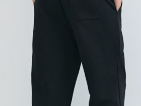 Базовые джоггеры, Черный