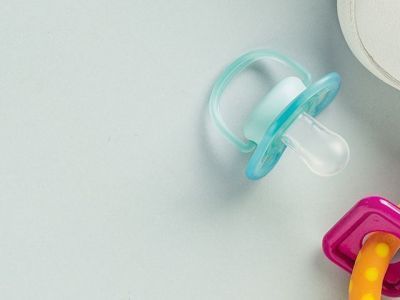 Роскачество исследует подарочные наборы для молодых родителей