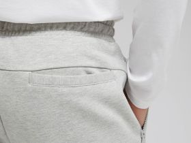 Трикотажные брюки прямого кроя