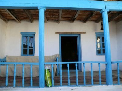 Дом аварского поэта Чанка Тажудина и памятник ему