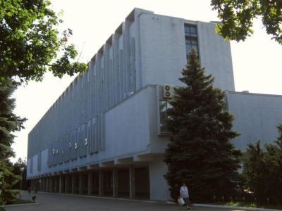 Главный корпус