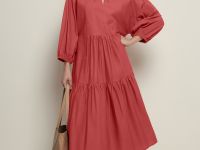 Платье из хлопка с v-образным вырезом