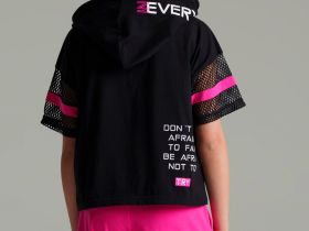 Комплект трикотажный для девочек: фуфайка (футболка), шорты