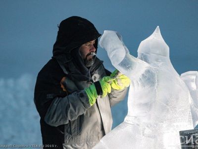 Скульпторы из шести стран соревнуются на международном конкурсе «Бриллианты Якутии»