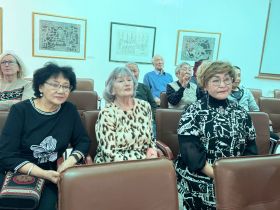 «Ожившая песнь Олонхо»: в Якутске открылась выставка к 95-летию Владимира Карамзина