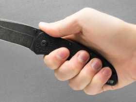 Полуавтоматический складной нож Kershaw Blur, сталь Sandvik 14C28N, рукоять алюминий, черный