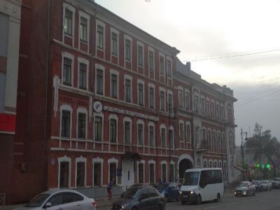 Типичный образец городской застройки. Модерн