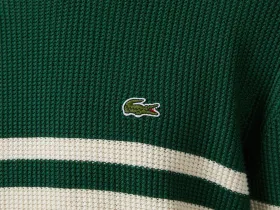 Мужской свитер Lacoste в полоску классического кроя