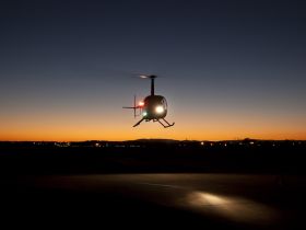 Ночной полет на вертолете Robinson R44