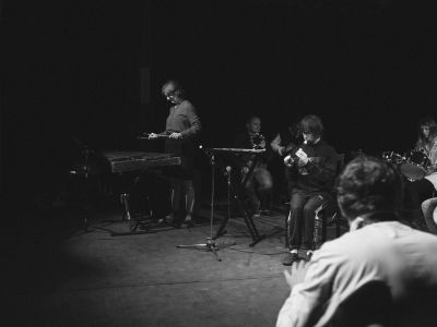 Билеты на Оркестр «Антон тут рядом» и SymphoCat (Новая сцена Александринского театра) / Концерт | Афиша | ИнфоТаймс