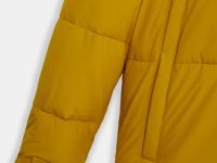 Утепленная куртка со съемным капюшоном