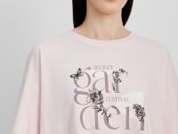 Свободная футболка с принтом