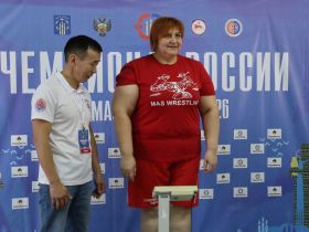 Чемпионат России. Лидеры якутской сборной по мас-рестлингу прошли взвешивание