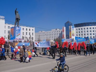 Коллектив ВШИМ стал активным участником первомайской демонстрации