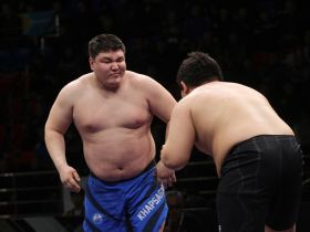 В Якутске стартовал международный турнир «Ханалас Хапсагайа»