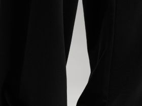 Трикотажные брюки объемного кроя из футера