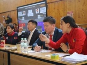 На помост мас-рестлинга вышла полиция Монголии!