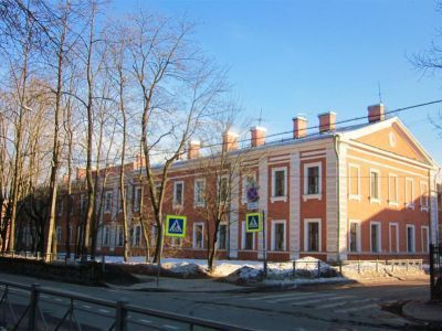 Казармы лейб-гвардии Гусарского Его Величества полка