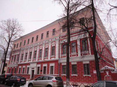 Главный дом усадьбы Холщевниковых. Дом Ярославского Уездного Земства.