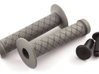 Грипсы Clark's С100 BMX с фланцами и заглушками (черный 145 мм)