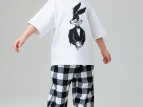 Комплект для мальчиков: брюки текстильные, фуфайка трикотажная (футболка)