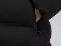 Утепленное пальто с капюшоном